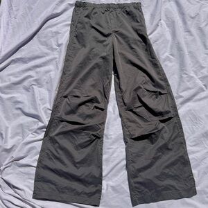 ZARA Wide-Leg Parachute Pants – Size M 🖤